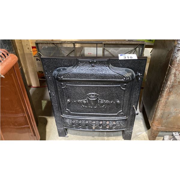 ANTIQUE BLACK CAST IRON WOOD STOVE AND HEAVY METAL FIRE SCREEN