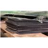 Image 3 : PALLET OF BLACK PLASTIC CORRUGATED SHEET AND BLUE & BLACK FELT MATERIAL