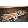 Image 3 : LARGE GROUP OF ASSORTED VENETIAN BLINDS AND CURTAIN RODS