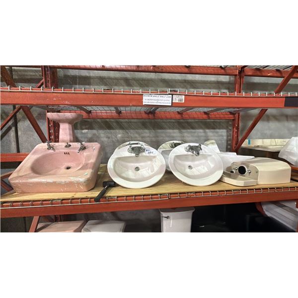 GROUP OF 5 BATHROOM SINKS, 1 URINAL AND 1 TOILET TANK