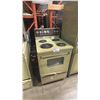Image 3 : 3 VINTAGE AVOCADO KITCHEN APPLIANCES - STOVE WITH BUILT -IN MICROWAVE, 4 BURNER STOVE AND