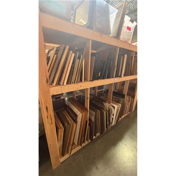 LARGE GROUP OF ASSORTED SIZE PHOTO FRAMES AND PICTURE FRAMES