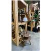 Image 2 : MCM LAMP TABLE