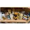 Image 7 : 4 SHELVES FULL OF ASSORTED DECORATIVE PIECES - MOSTLY VASES AND BOWLS