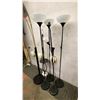 Image 2 : GROUP OF 6 BLACK MODERN FLOOR LAMPS *2 WITH NO SHADES*