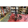 Image 2 : GROUP OF 4 BLACK METAL HANGING LIGHT FIXTURES