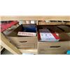 Image 6 : 4 SHELVES OF ASSORTED ELECTRONICS, SMALL APPLIANCES AND BOOKS
