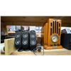 Image 5 : 4 SHELVES OF ASSORTED ELECTRONICS - STEREOS, RADIOS AND SPEAKERS