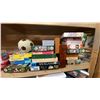 Image 6 : 4 SHELVES OF ASSORTED KIDS TOYS & GAMES