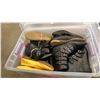 Image 2 : 3 BOXES OF ASSORTED WOMEN'S SHOE'S