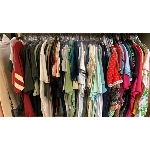 CONTENTS OF 0NE 4FT SECTION WARDROBE RACK OF ASSORTED CLOTHING