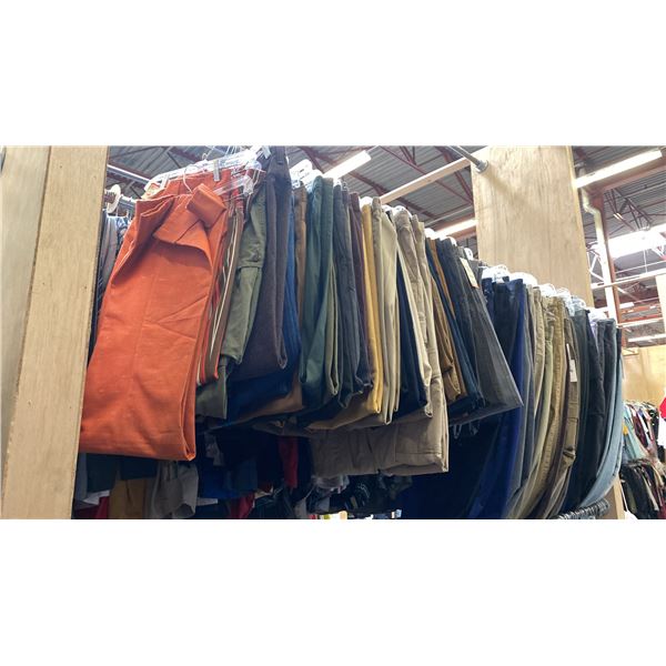 CONTENTS OF 0NE 8FT SECTION WARDROBE RACK OF ASSORTED CLOTHING *1 SIDE ONLY*