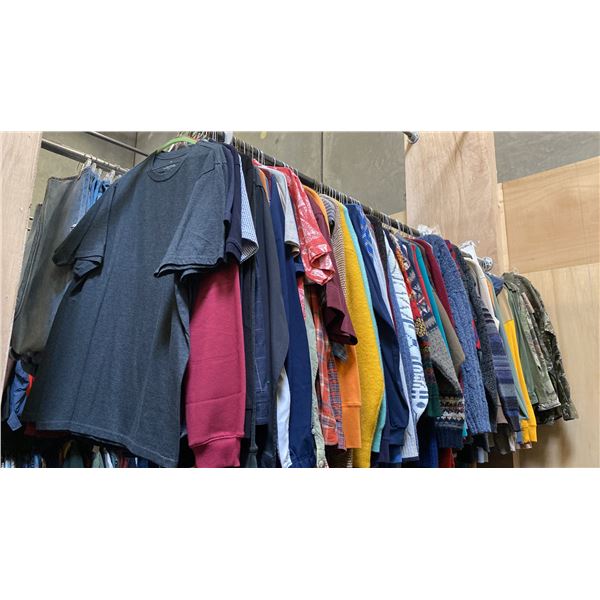 CONTENTS OF 0NE 8FT SECTION WARDROBE RACK OF ASSORTED CLOTHING *1 SIDE ONLY*