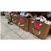 Image 1 : 4 BOXES OF ASSORTED SOCKS AND 2 BOXES OF SHOES
