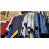 Image 1 : CONTENTS OF 0NE 4FT SECTION WARDROBE RACK OF ASSORTED CLOTHING *1 SIDE ONLY*