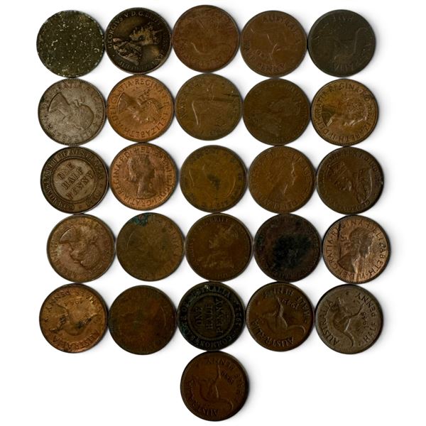 26 Australian Half Penny Bronze Coins - 97% Copper - 1914 - 1964 (with gaps) * Circulated