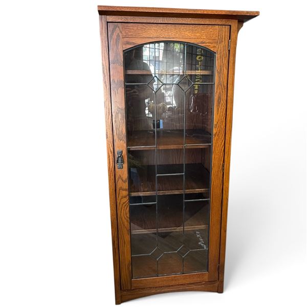 Mission Oak Veneered Single-Door Cabinet Stickley Style, Leaded Glass, 28.5x61.25x20.5" Right Side