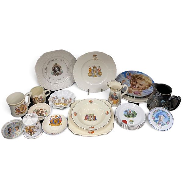Commemorative Royal & Historical Plates & Mugs