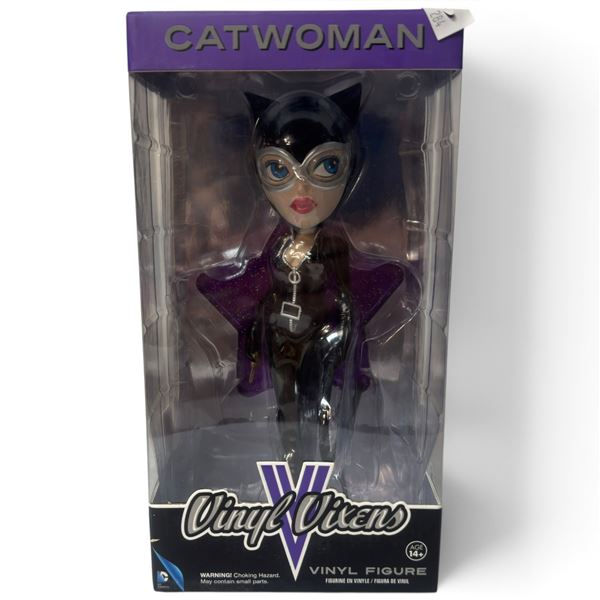 Catwoman Vinyl Vixens Figure by Vinyl Sugar