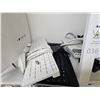Image 3 : HP All -in-One Desktop PC, Printer & More B