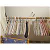 Image 3 : Rubbermaid Portable Closet & More B