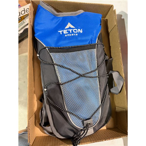 THTON sports hydration pack