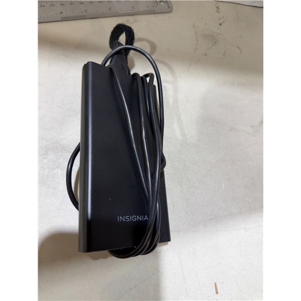 Insignia power bank