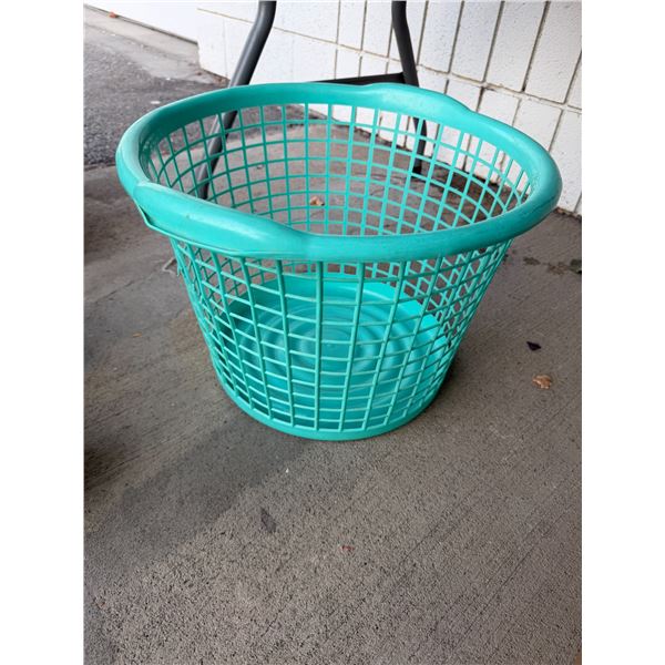 Laundry basket