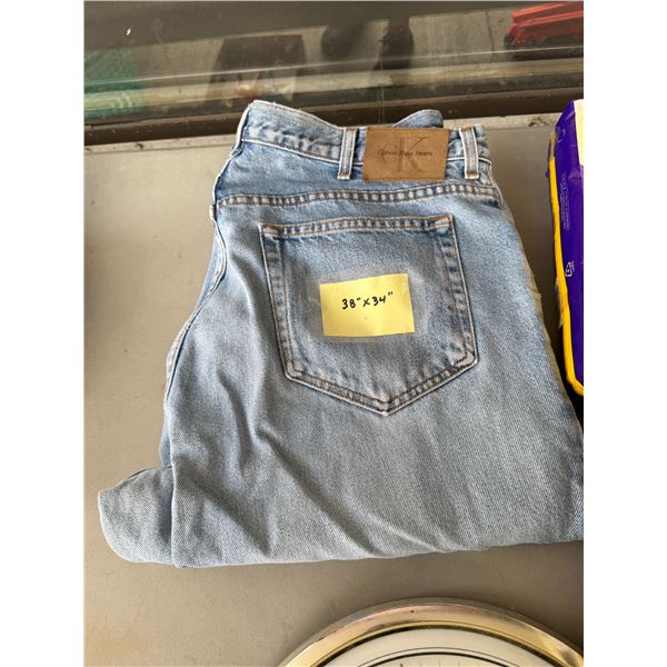 Calvin Klein jeans 38 x 34