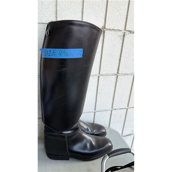 CAVALLO boots size 8.5