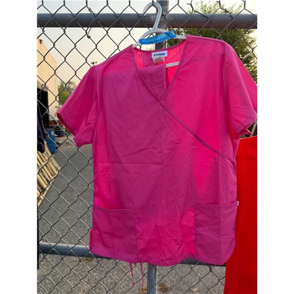 Women's scrubs with pants size medium