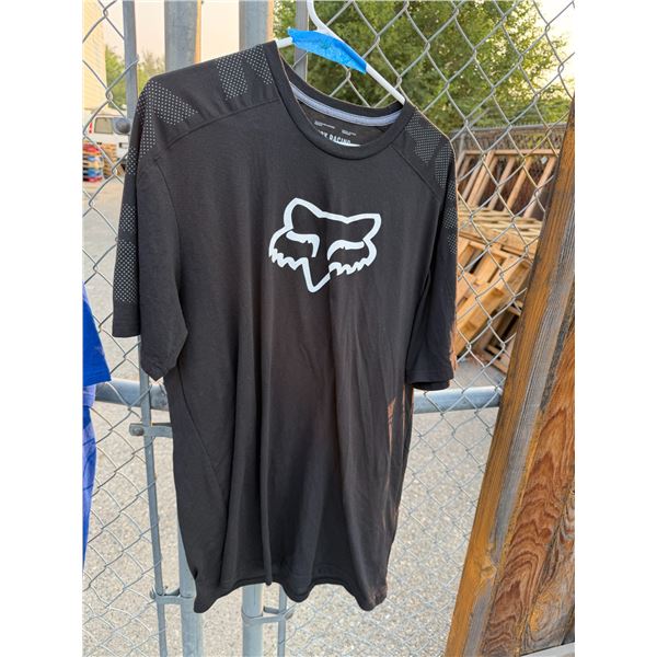 Fox T-shirt, size XL