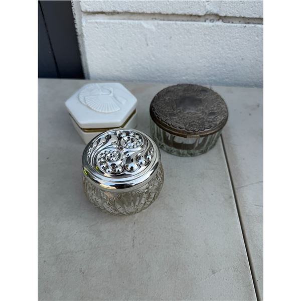 Trinket jars