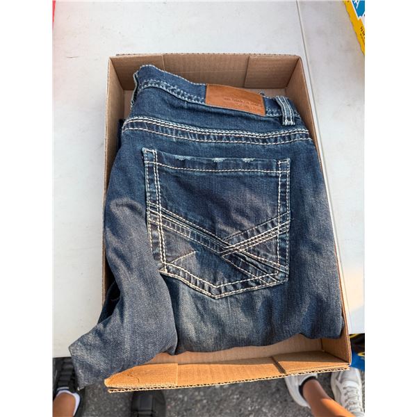 Jeans size 32 x 30