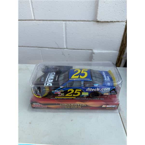 Racing champion Collector series NASCAR 2005