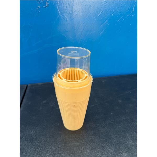 SHAKIEE cup