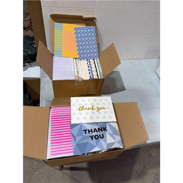 2 new boxes greeting cards