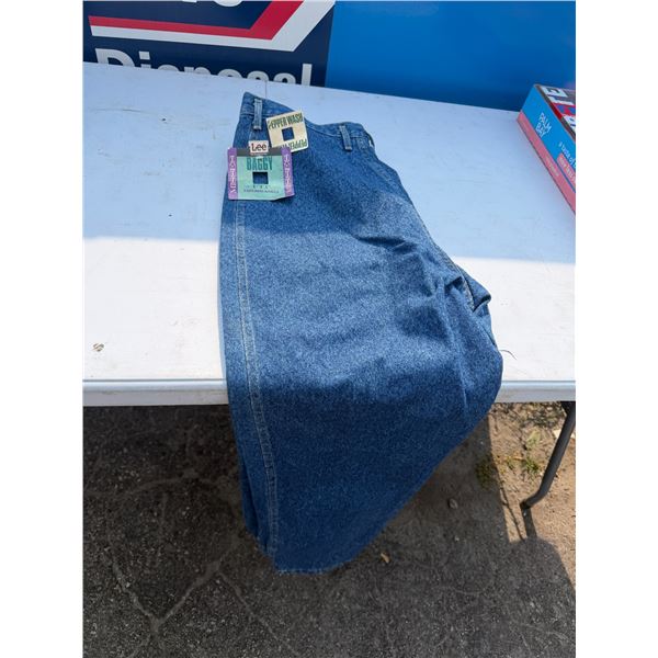 Lee jeans size 18