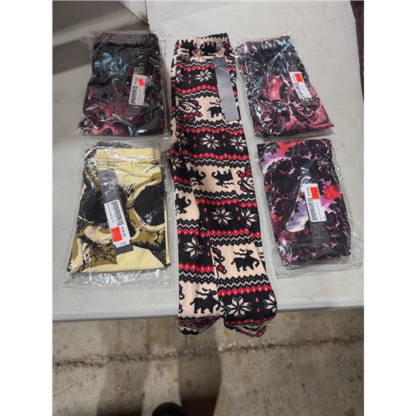 Kids printed leggings size small/medium