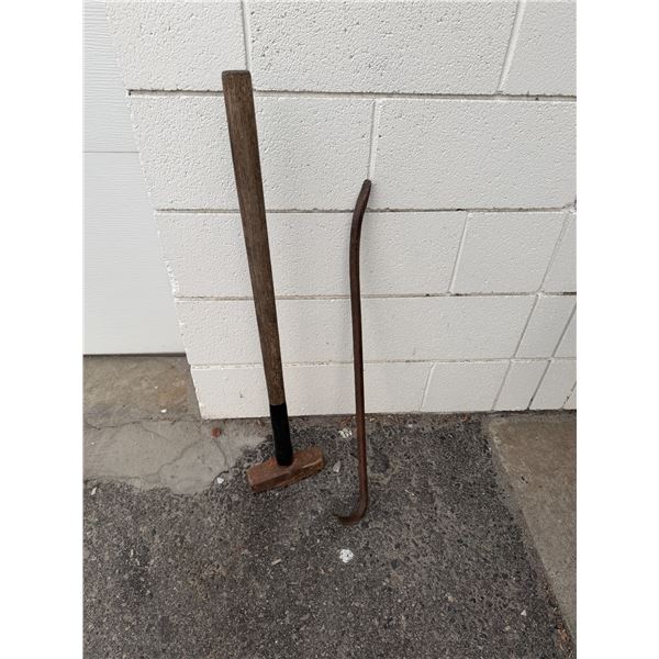 Sledgehammer and prybar