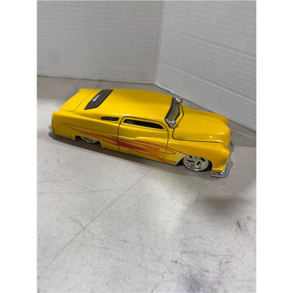DUB city collectible car