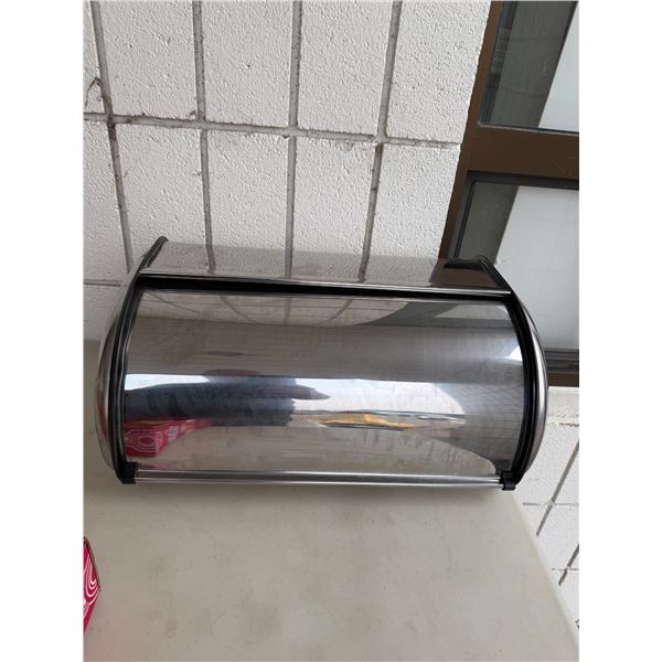 Bread container
