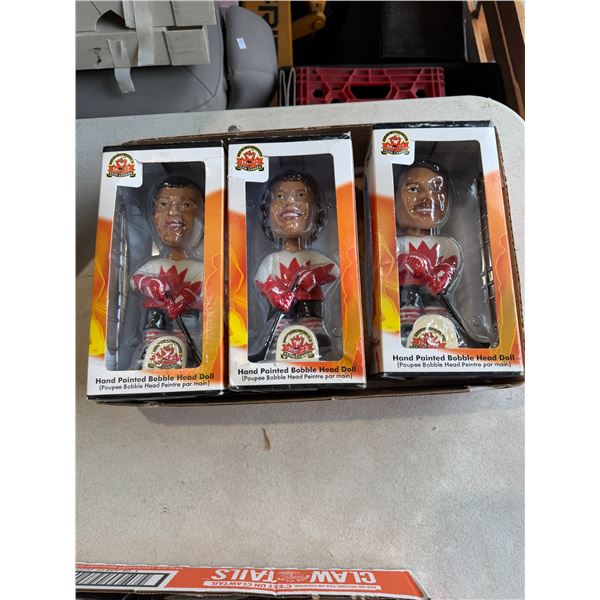 Team Canada 1972 bobble heads