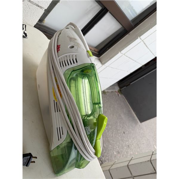 Dirt devil , vacuum cleaner