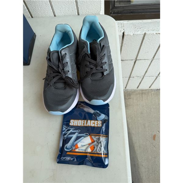 Athletic Work running shoes with