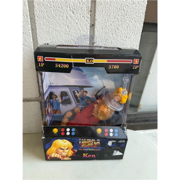 Ken Street fighter two figurine