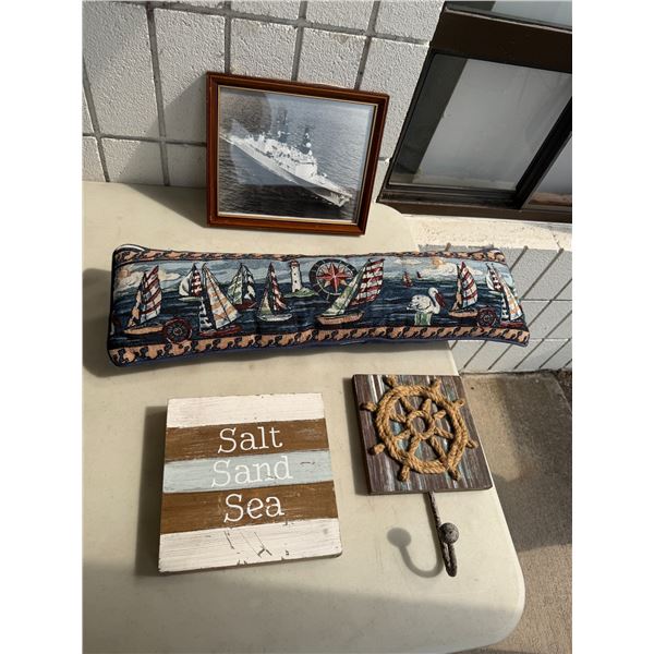 Home decor and ship picture