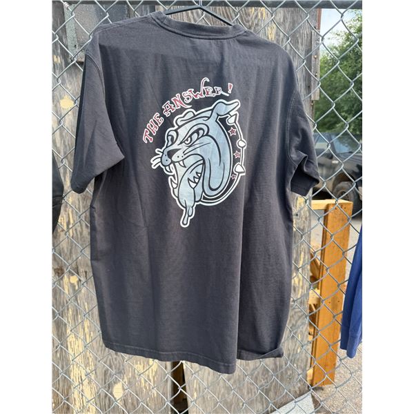 T-shirt Reebok size not shown