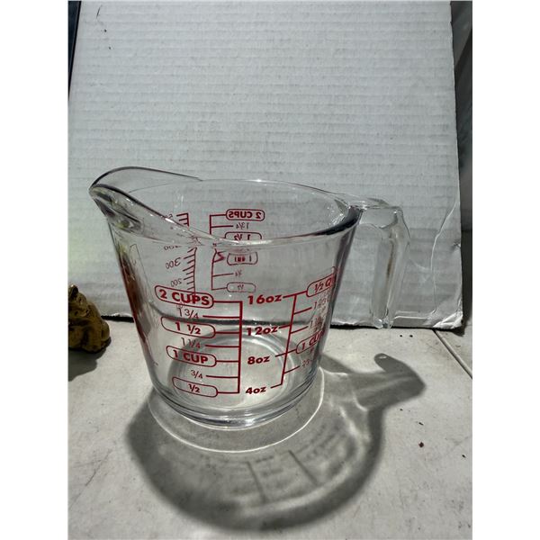 Anchor glass measuring cup