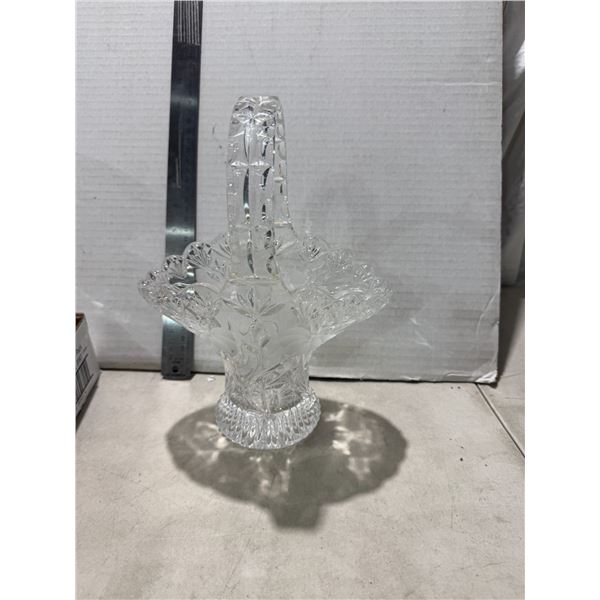 Crystal basket